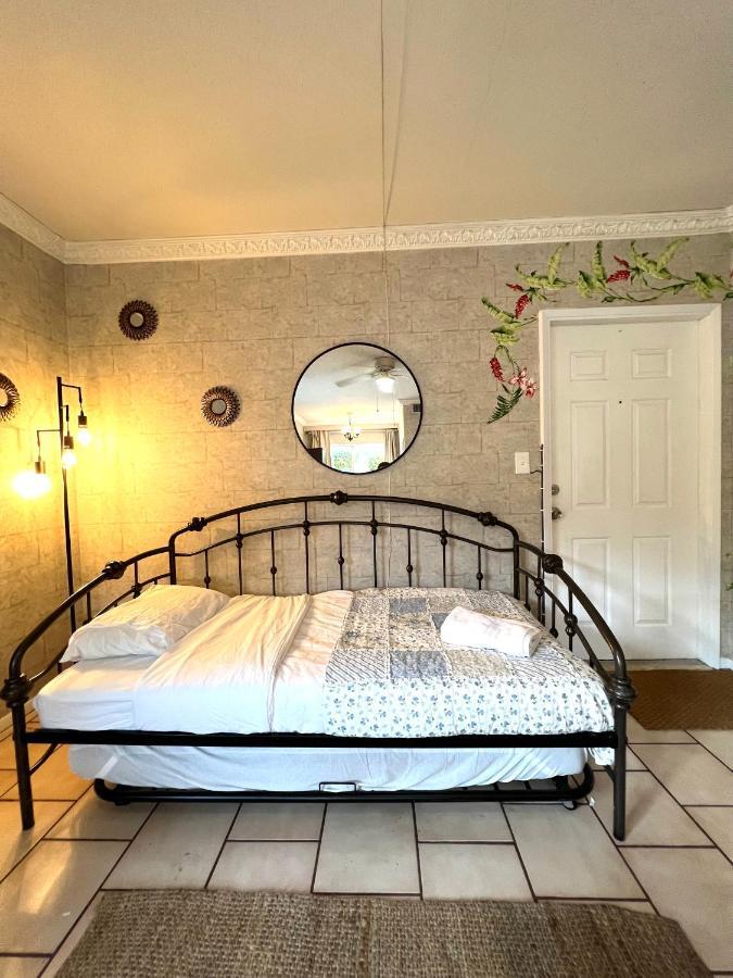 Great Location Condo 2 Min Walk From The Beach フォート・ローダーデール エクステリア 写真